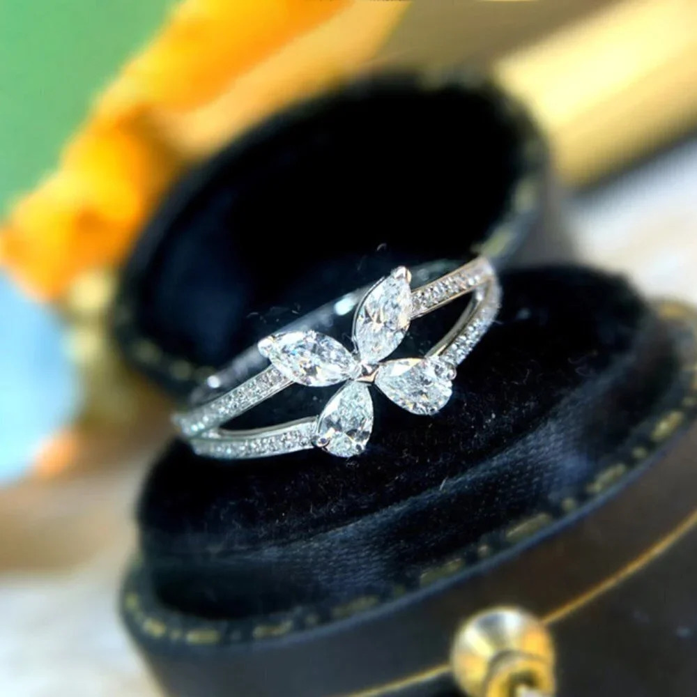 ✨Butterfly Flower Anillos Crystal Silver Plated Ring for Women, UNVN12048